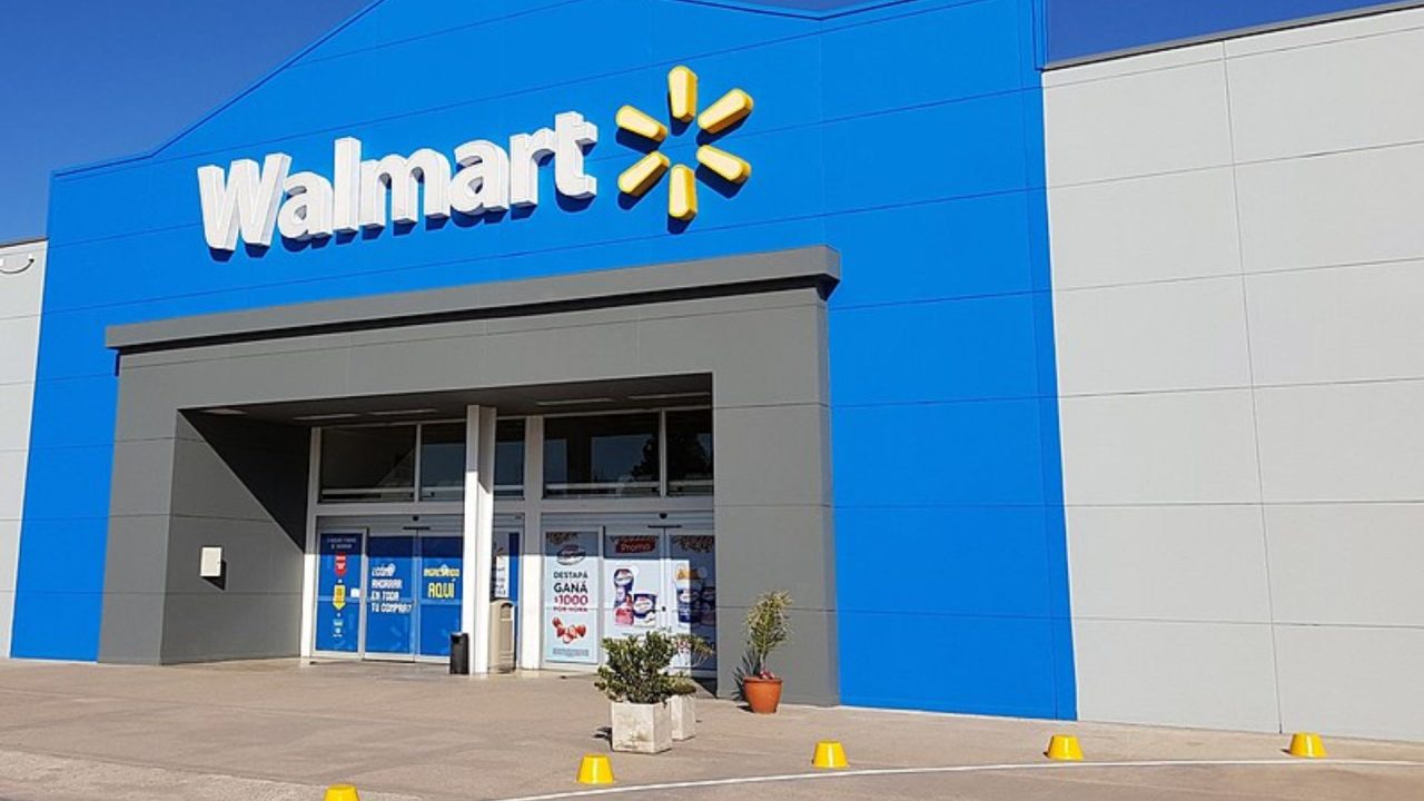 Walmart's quarterly revenue surged 6%,