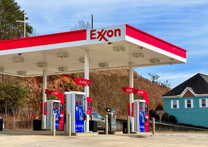 ExxonMobil Vice President Advocates for Reduced Costs of Sustainable Aviation Fuel