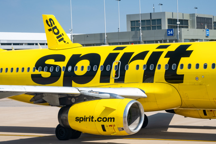A Spirit Airlines 