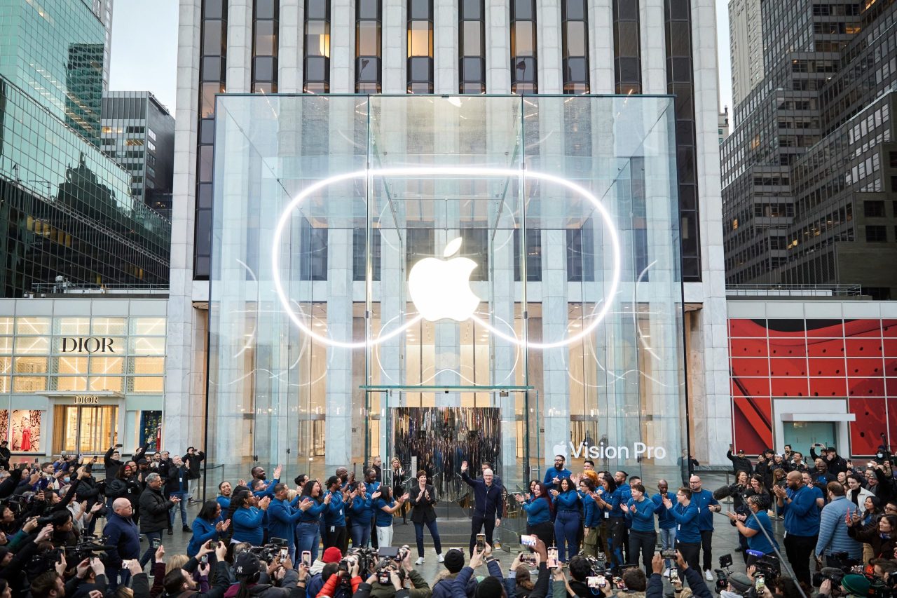 Apple Settles $490 Million Lawsuit Regarding Tim Cook's Statements on China Sales