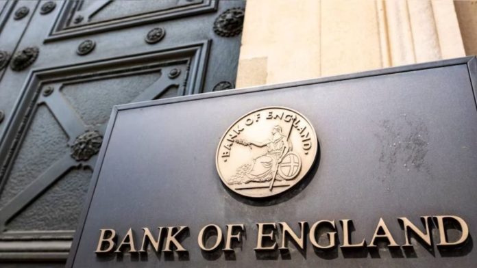 Bank of England Holds Rates Amid Uncertainty
