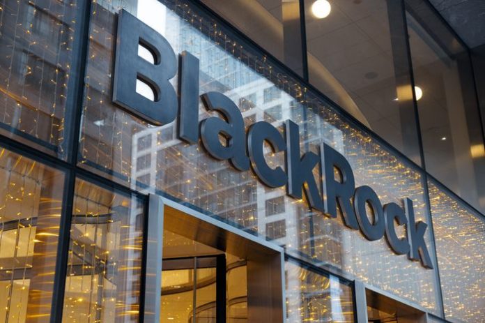 BlackRock Introduces Covered-Call Equity ETFs Amid Surge in Option-Based Funds