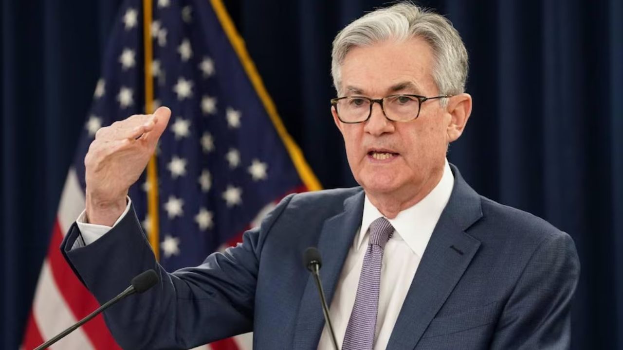 As the U.S. Federal Reserve concludes its two-day meeting, market expectations lean towards a status quo on interest rates.