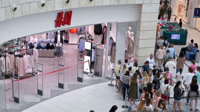 H&M Stock Surges 14% as Profits Exceed Expectations