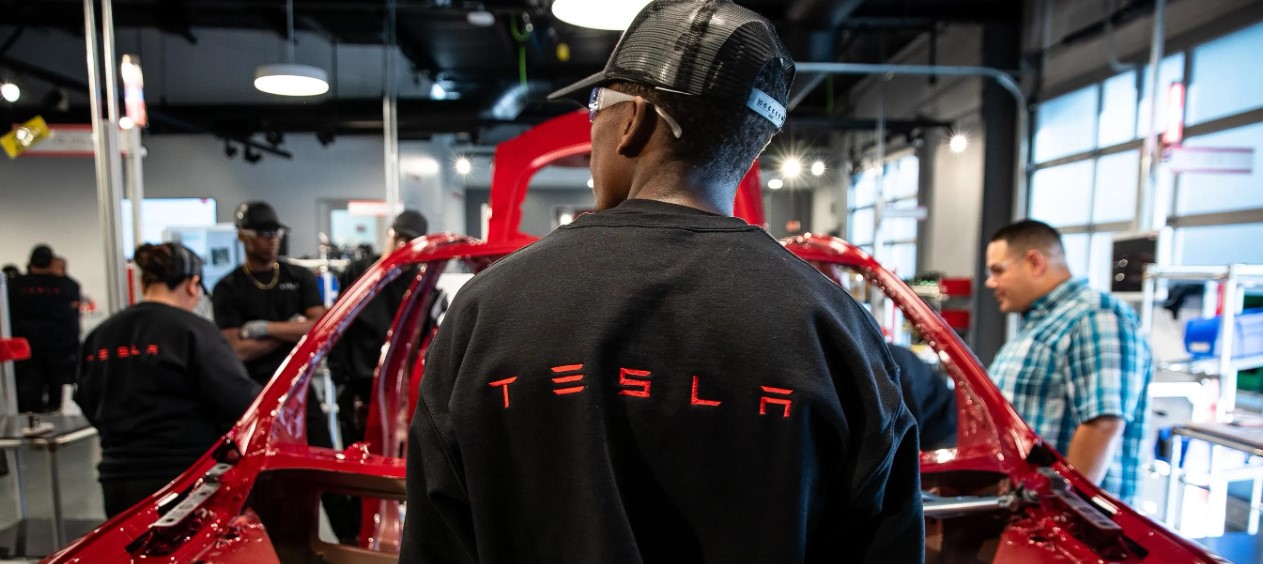 Tesla Ordered to Pay $42 Million Following Employee-Involved Crash Injuring Motorcyclist