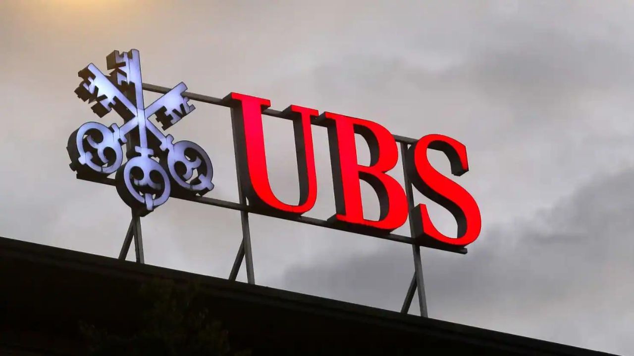 UBS's executive board received a total pay package of 140.3 million Swiss francs in 2023, representing a notable increase from the previous year's figures.