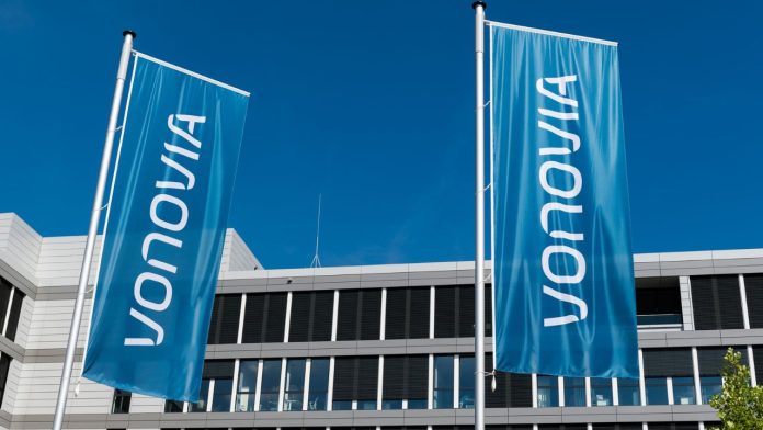 Vonovia Shares Plummet Amid Record Losses