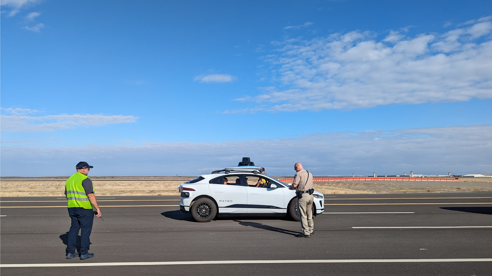 Safety officials working with Waymo on Freeway