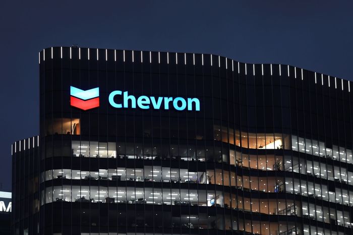 Chevron's First Quarter Earnings Drop to $5.5 Billion