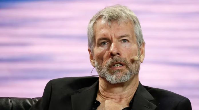 Bitcoin Advocate Michael Saylor Earns $370 Million from MicroStrategy Stock Sales in 2024