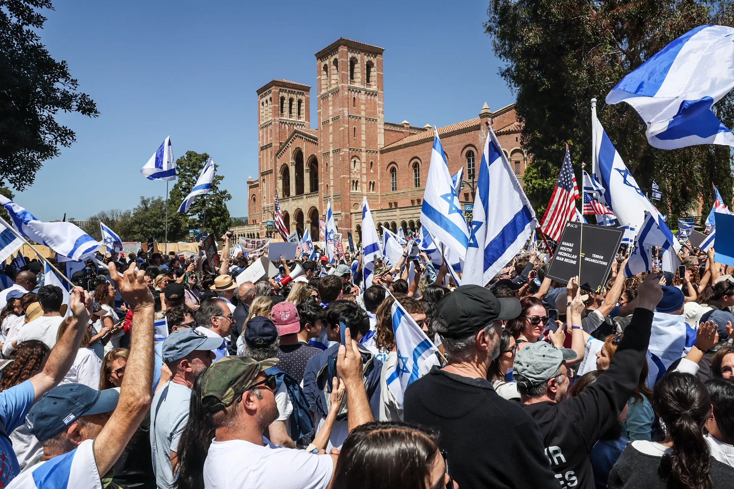 Clashes Erupt Between Pro-Israel and Pro-Palestine Groups at UCLA