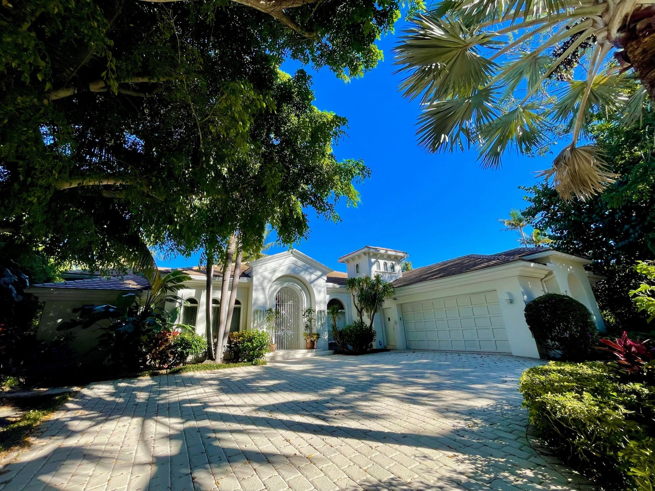 European Buyers Acquire Malasky's $43.7 Million Palm Beach Mansion