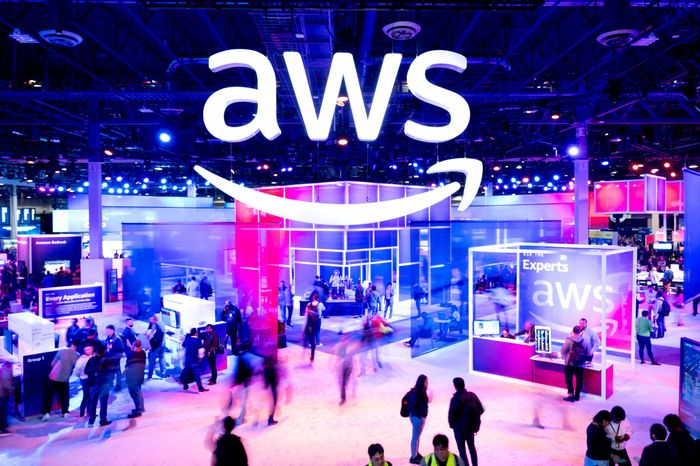 Amazon Web Services Plans $9 Billion Expansion in Singapore Cloud Infrastructure