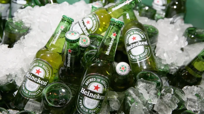 Heineken Explores Attention-Driven Ad Strategies for Effective Brand Awareness