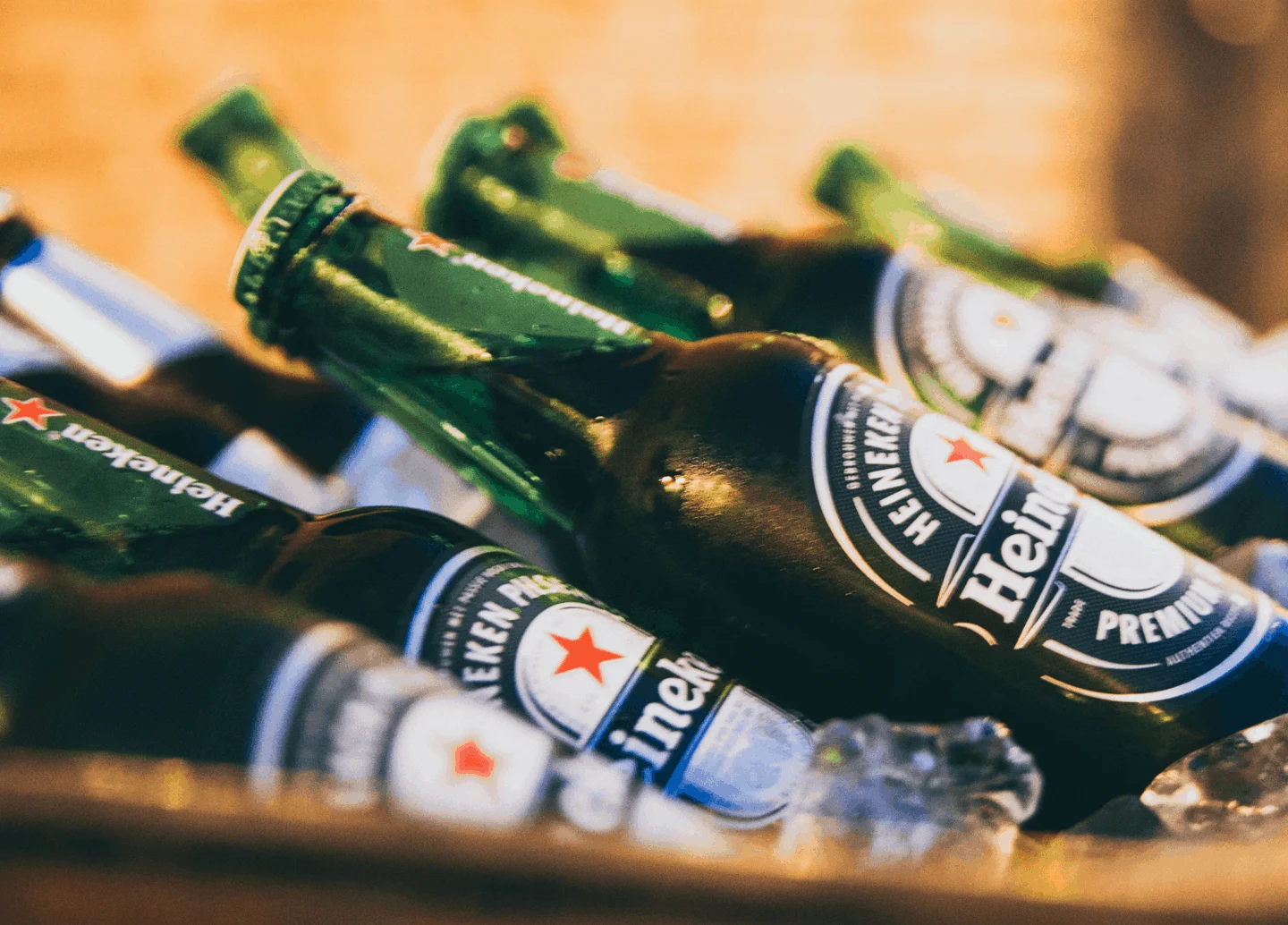 Heineken Explores Attention-Driven Ad Strategies for Effective Brand Awareness