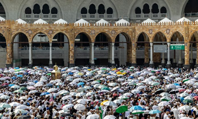 Tragedy at Hajj as Extreme Heat Claims Over 550 Pilgrims' Lives