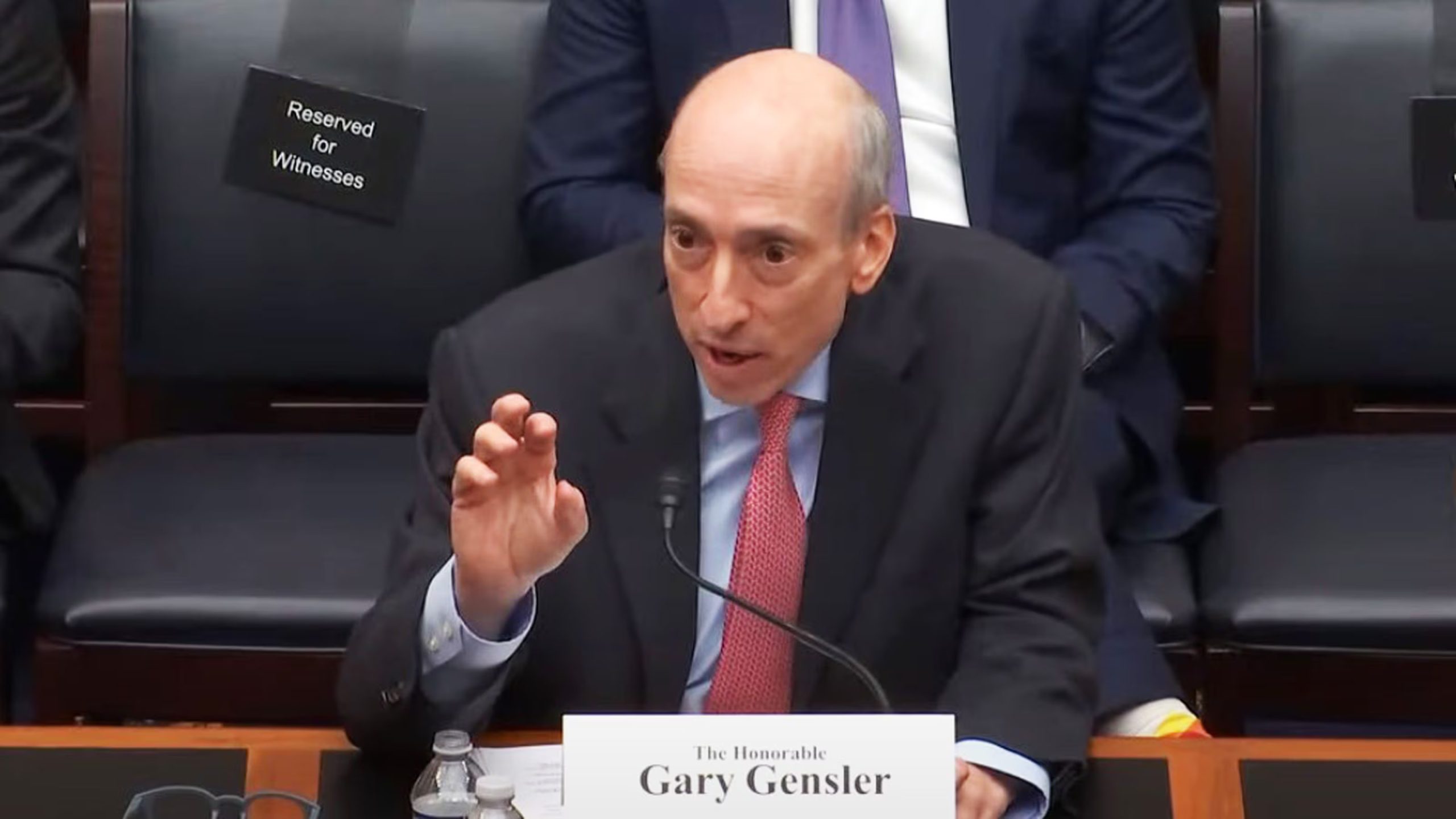 Coinbase Subpoenas SEC Chairman Gensler's Emails Amid Lawsuit