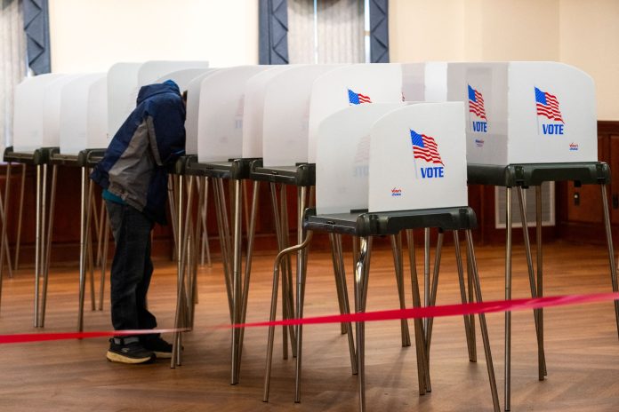 Gaining Voter Attention in the 2024 Election with AI and Contextual Targeting