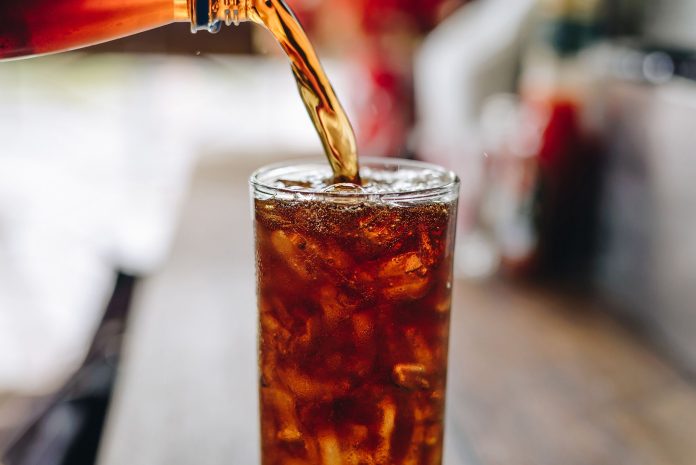 The Rise of Diet Soft Drinks Raises Health and Environmental Concerns