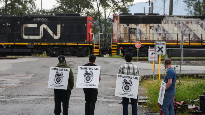 Canada's Major Railroads Resume Operations After Government Steps In to Resolve Labor Dispute