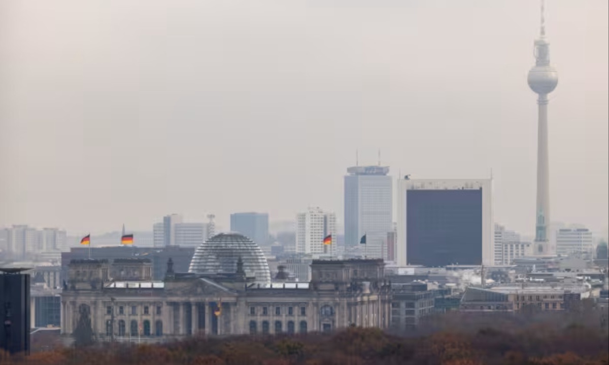 Germany's Business Climate Deteriorates as ifo Index Falls to Five-Month Low Amid Economic and Geopolitical Challenges