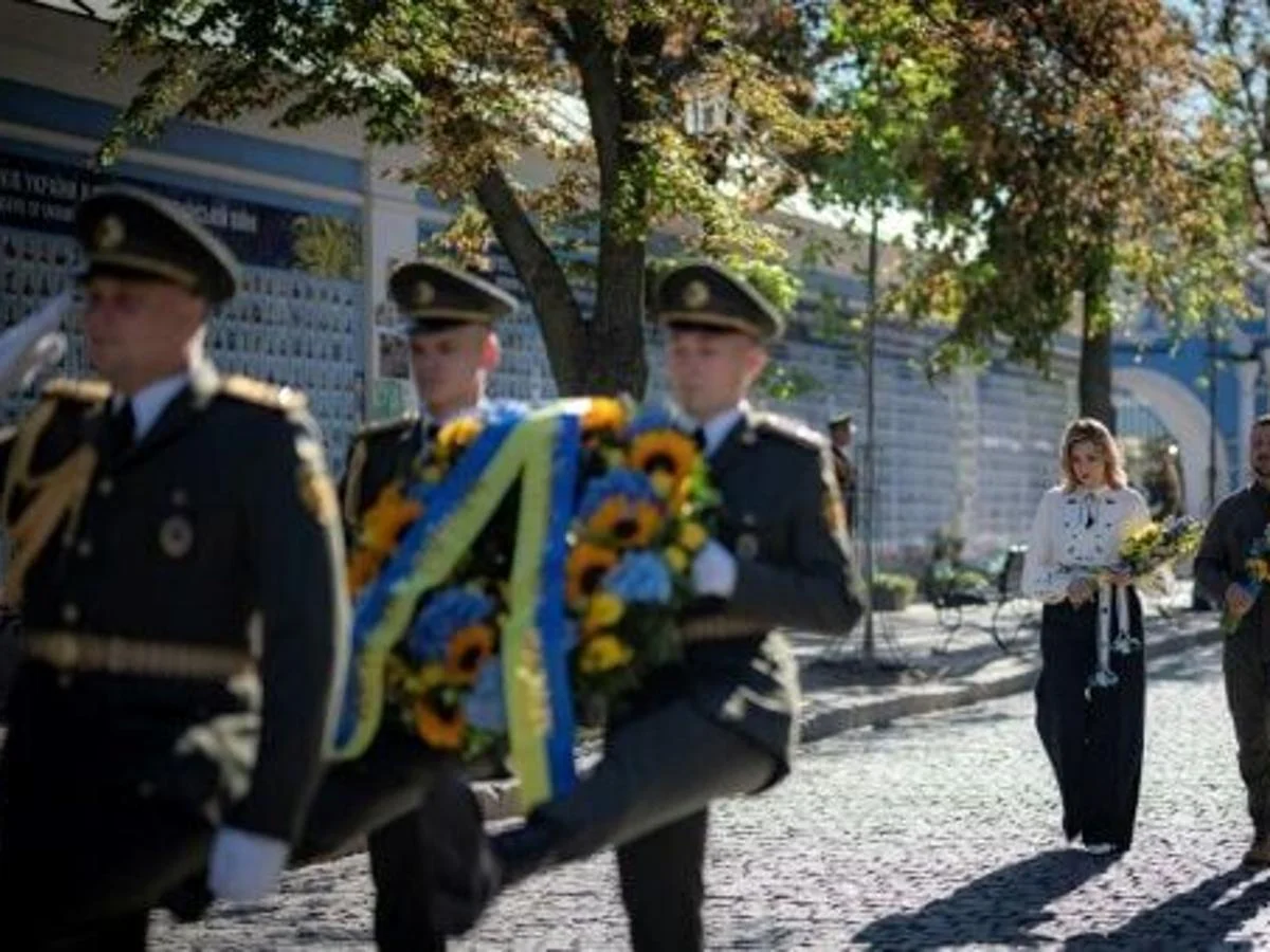 Zelenskiy Vows Further Retaliation After Ukraine-Russia Prisoner Exchange Following Kursk Offensive